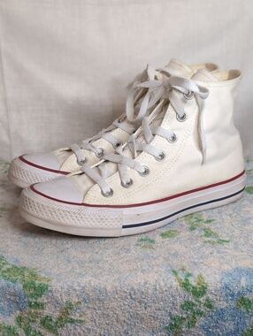 White Converse hi-top sneakers women's 7